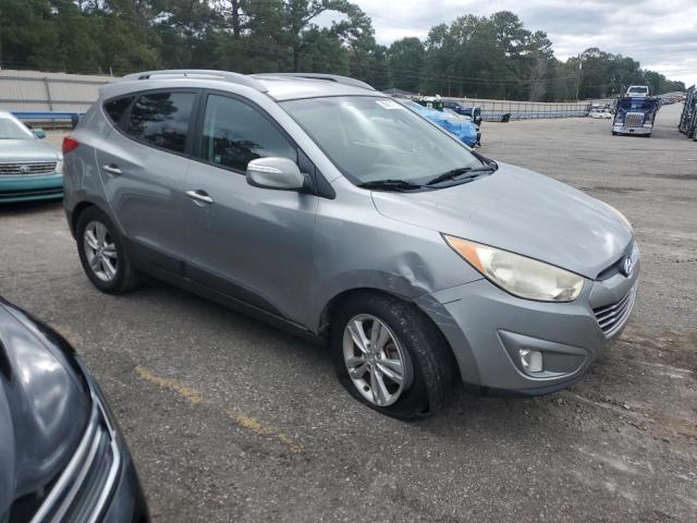 KM8JU3AC4DU595612 - 2013 HYUNDAI TUCSON GLS Silber Foto 4