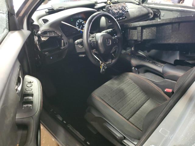 3CZRZ2H52SM792400 - 2025 HONDA HR-V SPORT 灰色 照片 8