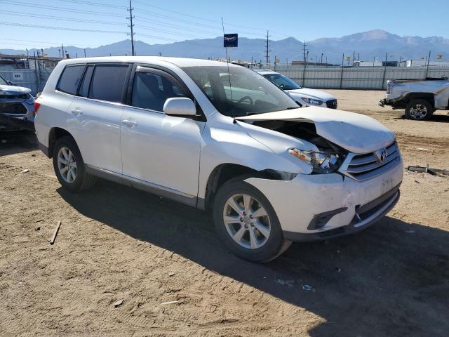 5TDZA3EH4CS026199 - 2012 TOYOTA HIGHLANDER BASE WHITE photo 4