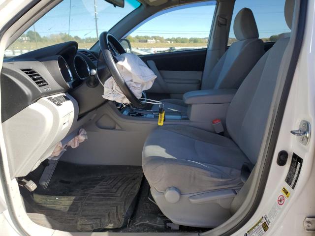 5TDZA3EH4CS026199 - 2012 TOYOTA HIGHLANDER BASE WHITE photo 7