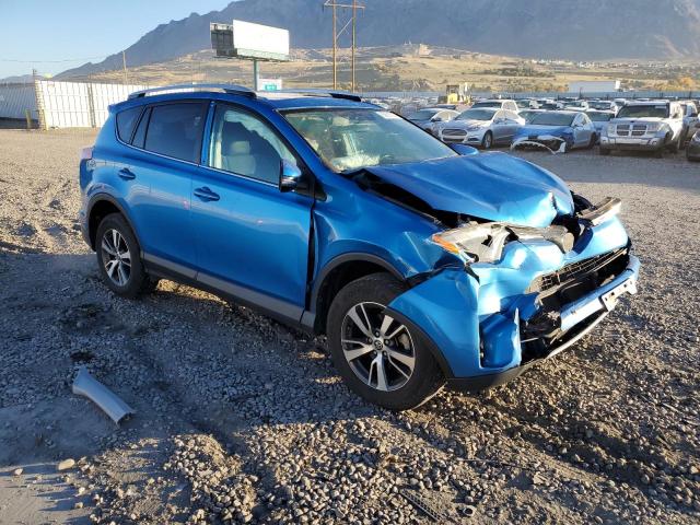 2T3RFREV8GW470104 - 2016 TOYOTA RAV4 XLE BLUE photo 4