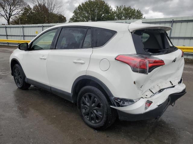 JTMZFREV8JJ747856 - 2018 TOYOTA RAV4 LE თეთრი ფოტო 2
