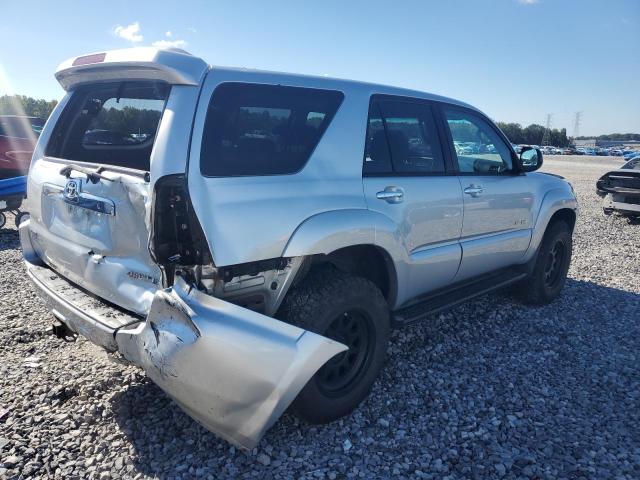 JTEBU14R270122554 - 2007 TOYOTA 4RUNNER SR5 ვერცხლისფერი ფოტო 3