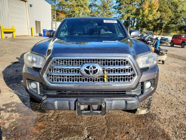 5TFCZ5AN1HX074265 - 2017 TOYOTA TACOMA DOUBLE CAB შავი ფოტო 5