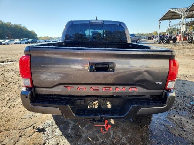 5TFCZ5AN1HX074265 - 2017 TOYOTA TACOMA DOUBLE CAB შავი ფოტო 6