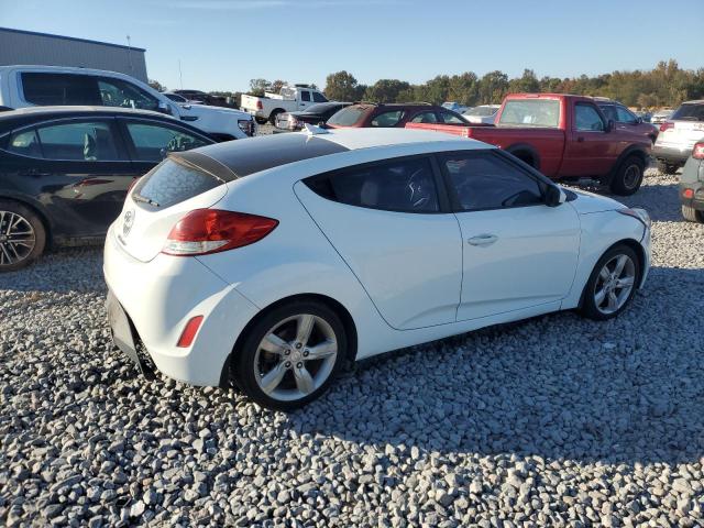 KMHTC6AD8CU045639 - 2012 HYUNDAI VELOSTER WHITE photo 3