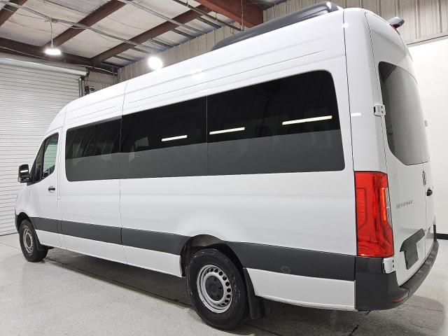 W1Z4KGHY6ST210674 - 2025 MERCEDES-BENZ SPRINTER 2500 WHITE photo 2