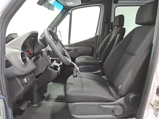 W1Z4KGHY6ST210674 - 2025 MERCEDES-BENZ SPRINTER 2500 WHITE photo 7