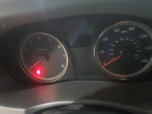 KMHCT4AEXDU477678 - 2013 HYUNDAI ACCENT GLS RED photo 9