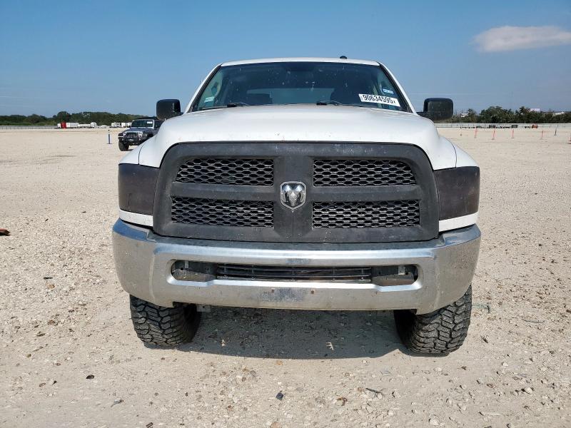 3C6UR5CJ4HG748323 - 2017 RAM 2500 ST თეთრი ფოტო 5