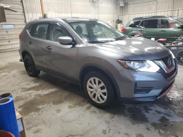 KNMAT2MT8JP566959 - 2018 NISSAN ROGUE S GRAY photo 4