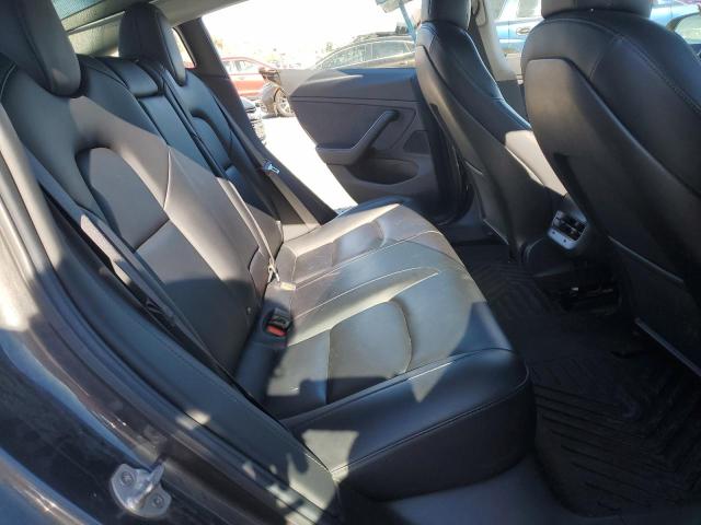 5YJ3E1EB1JF066526 - 2018 TESLA MODEL 3 Синій фото 10