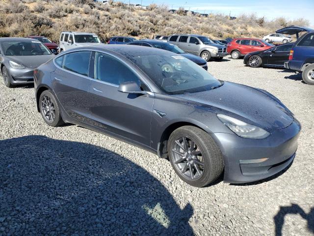 5YJ3E1EB1JF066526 - 2018 TESLA MODEL 3 Синій фото 4