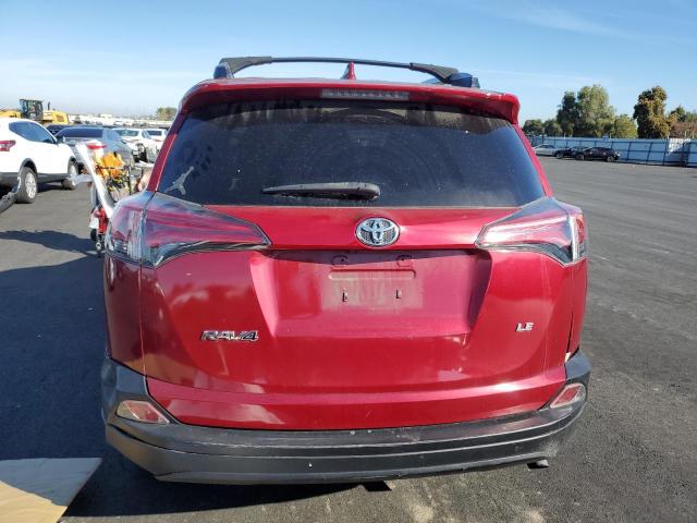 JTMBFREV2JD225255 - 2018 TOYOTA RAV4 LE Қызыл фото 6