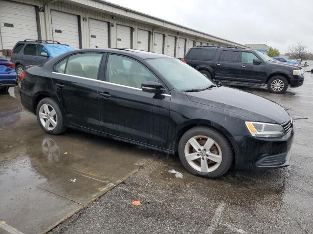 3VWLL7AJXEM378607 - 2014 VOLKSWAGEN JETTA TDI BLACK photo 4