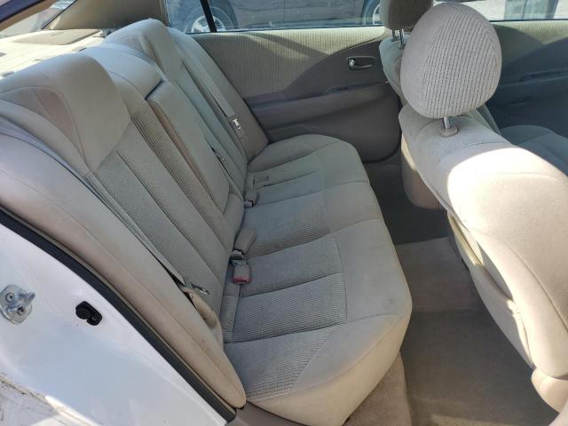 1N4AL11D52C255091 - 2002 NISSAN ALTIMA BASE WHITE photo 10