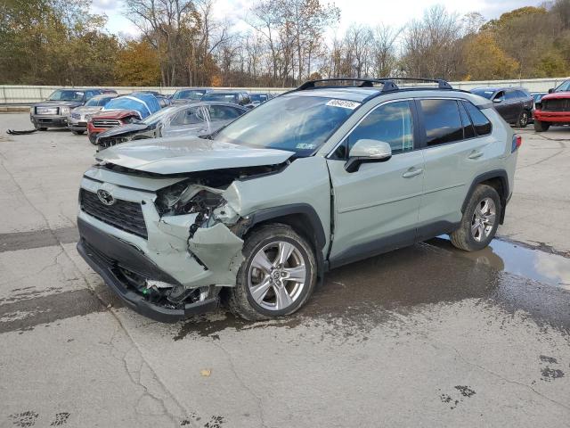 2022 TOYOTA RAV4 XLE, 