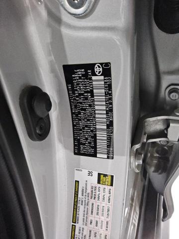 5YFB4MDE3PP002576 - 2023 TOYOTA COROLLA LE 银色 照片 13
