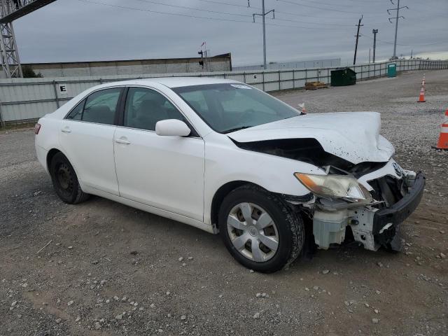 4T1BE46K97U502577 - 2007 TOYOTA CAMRY CE WHITE photo 4