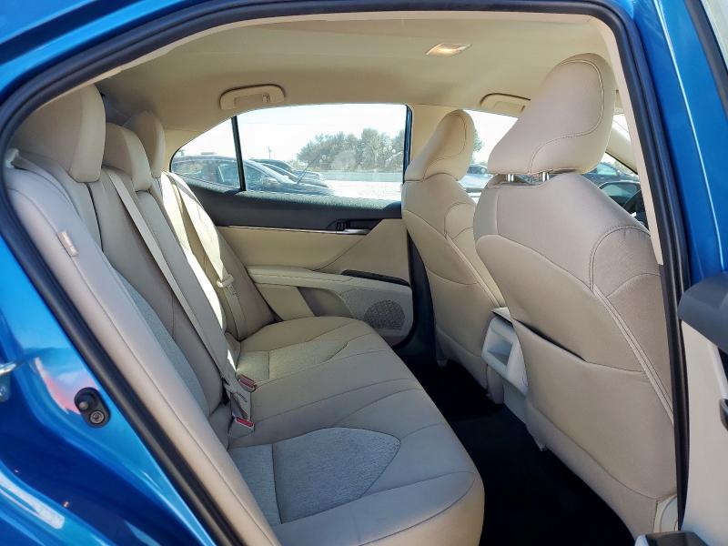 4T1C11AK8LU308672 - 2020 TOYOTA CAMRY LE BLUE photo 10