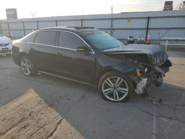 1VWBT7A38EC080779 - 2014 VOLKSWAGEN PASSAT SE BLACK photo 4