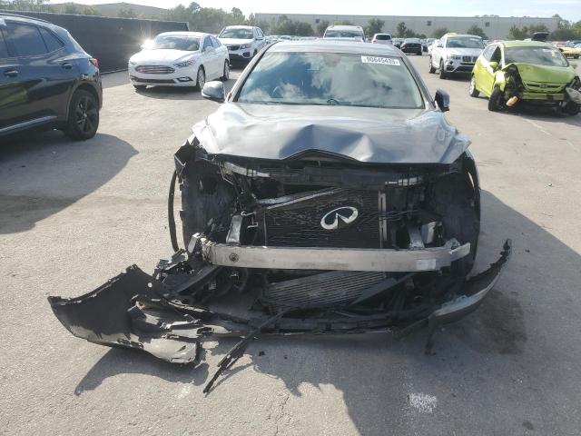 SJKCH5CP4JA056138 - 2018 INFINITI QX30 BASE Серый фото 5