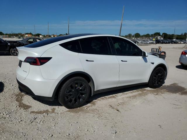 7SAYGDEE4PA025098 - 2023 TESLA MODEL Y Weiß Foto 3