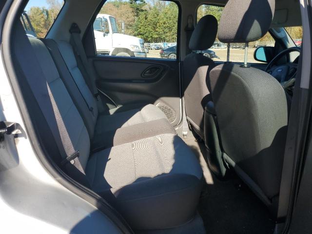 1FMCU92Z65DA18032 - 2005 FORD ESCAPE XLS Күміс фото 11