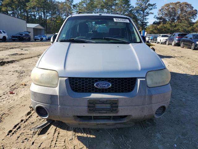 1FMCU92Z65DA18032 - 2005 FORD ESCAPE XLS Күміс фото 5