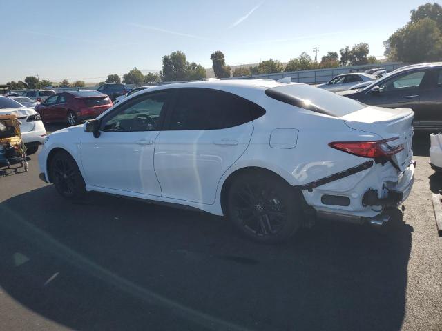 4T1DAACK4SU205216 - 2025 TOYOTA CAMRY XSE თეთრი ფოტო 2