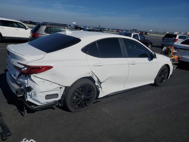 4T1DAACK4SU205216 - 2025 TOYOTA CAMRY XSE თეთრი ფოტო 3