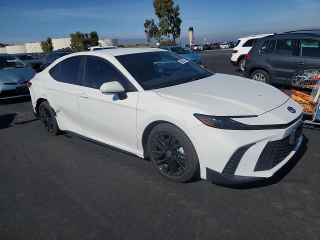 4T1DAACK4SU205216 - 2025 TOYOTA CAMRY XSE თეთრი ფოტო 4