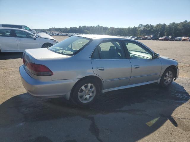 1HGCG56611A027366 - 2001 HONDA ACCORD EX 银色 照片 3