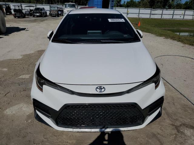 JTDS4MCE8MJ073094 - 2021 TOYOTA COROLLA SE WHITE photo 5