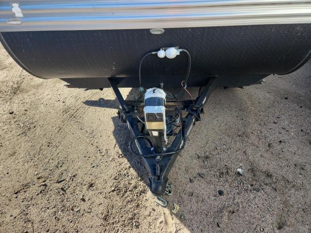 4X4TSTT16JY001602 - 2018 FOREST RIVER SALEM FSX 180 TWO TONE photo 7