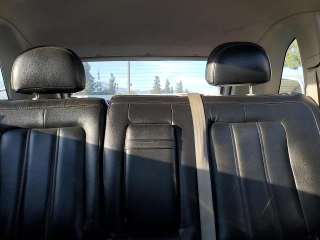 3GSDL43NX8S621939 - 2008 SATURN VUE XE BLACK photo 10