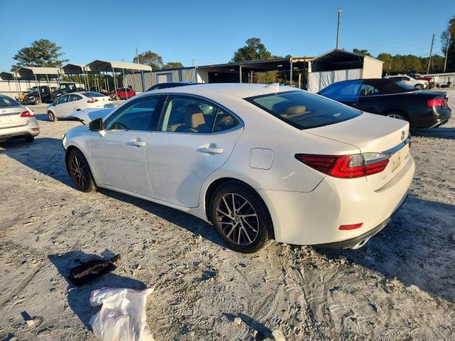 58ABK1GG4JU101326 - 2018 LEXUS ES 350 WHITE photo 2