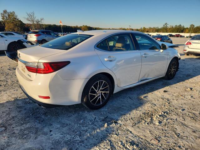 58ABK1GG4JU101326 - 2018 LEXUS ES 350 WHITE photo 3