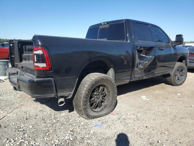 3C6UR5FL2RG356472 - 2024 RAM 2500 LARAMIE 黑色 照片 3