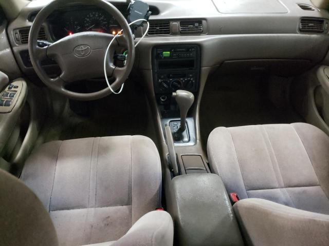4T1BG22K8WU280200 - 1998 TOYOTA CAMRY CE 米色 照片 8