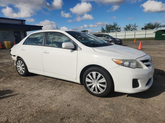 5YFBU4EE8CP024887 - 2012 TOYOTA COROLLA BASE Beyaz fotoğraf 4