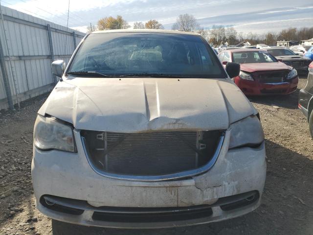 2C4RC1CG2DR634676 - 2013 CHRYSLER TOWN & COU TOURING L WHITE photo 5