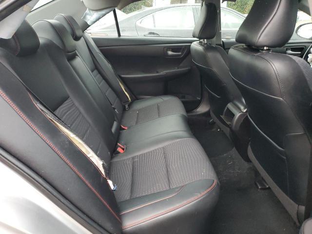 4T1BF1FK6FU984936 - 2015 TOYOTA CAMRY LE SILVER photo 10