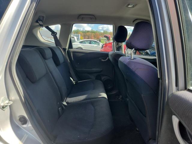 JHMGE8H5XDC052883 - 2013 HONDA FIT SPORT 银色 照片 10