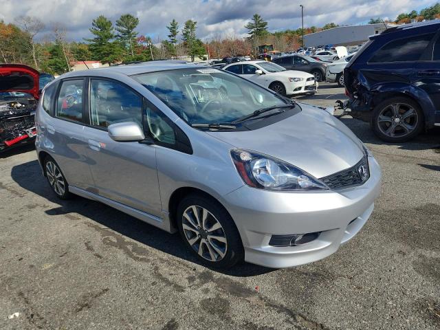 JHMGE8H5XDC052883 - 2013 HONDA FIT SPORT 银色 照片 4