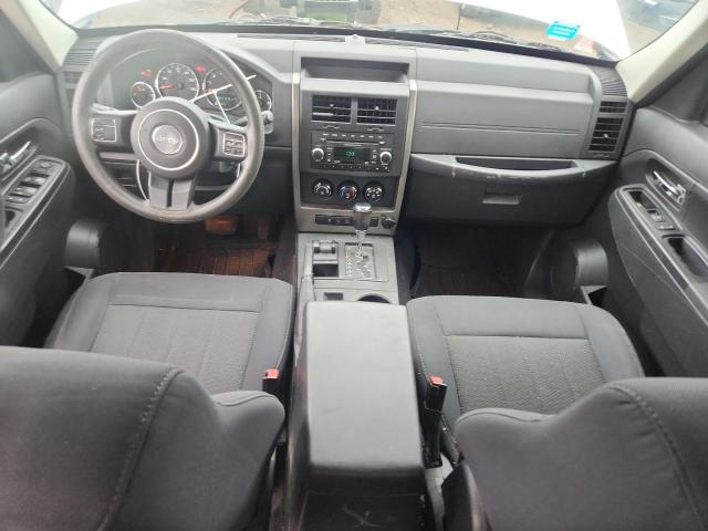 1C4PJMAK2CW184023 - 2012 JEEP LIBERTY SPORT 白色 照片 8