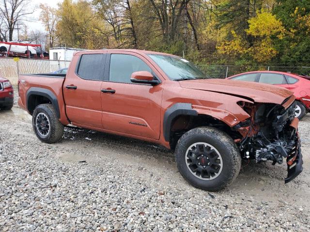 3TMLB5JN3SM184963 - 2025 TOYOTA TACOMA DOUBLE CAB 橙色 照片 4
