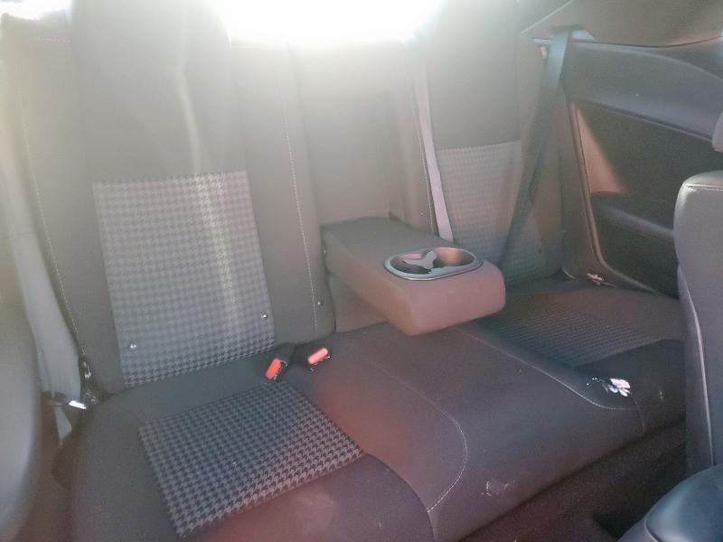 2C3CDZFJXPH563377 - 2023 DODGE CHALLENGER R/T SCAT PACK RED photo 10