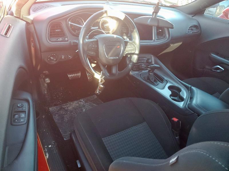 2C3CDZFJXPH563377 - 2023 DODGE CHALLENGER R/T SCAT PACK RED photo 8