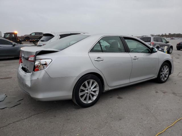 4T4BF1FK7CR204413 - 2012 TOYOTA CAMRY BASE SILVER photo 3